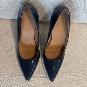Calvin Klein Women's Navy Heels